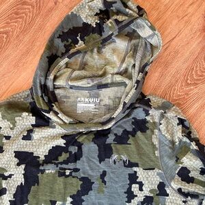 KUIU Green and Black Camouflage long sleeve with hood